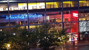 Schouwburg en bioscoop